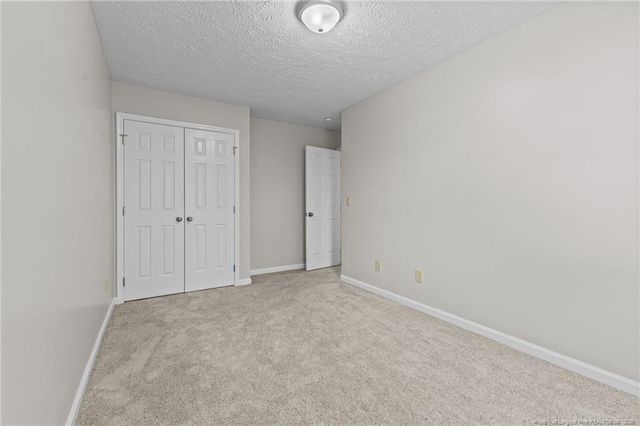 1820 Daphne Circle, Fayetteville, NC 28304