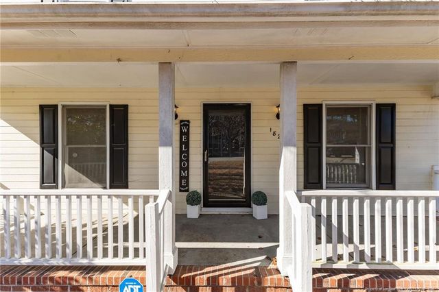 1820 Daphne Circle, Fayetteville, NC 28304