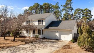 1820 Daphne Circle, Fayetteville, NC 28304