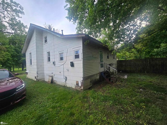 2429 Delaware Street, Flint, MI 48506