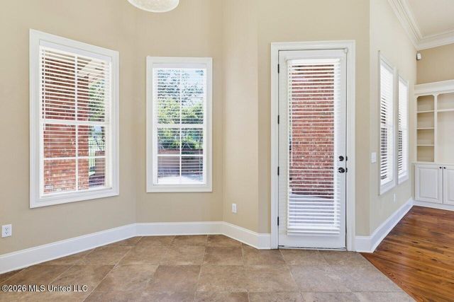 100 Grandeur Drive, Brandon, MS 39042