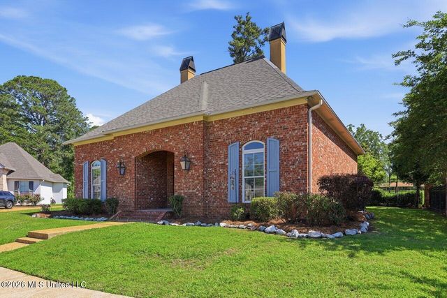 100 Grandeur Drive, Brandon, MS 39042