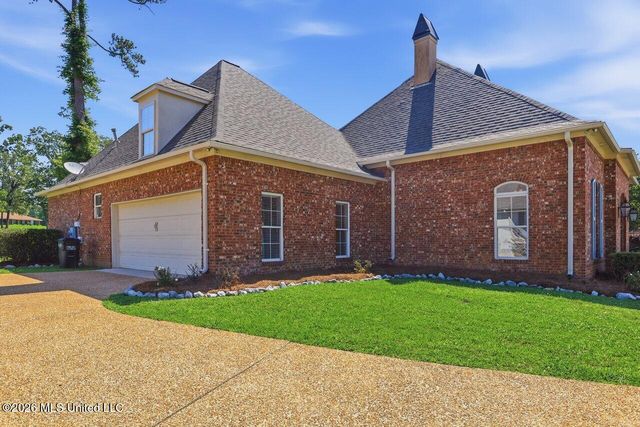 100 Grandeur Drive, Brandon, MS 39042