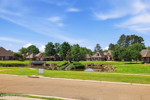 100 Grandeur Drive, Brandon, MS 39042