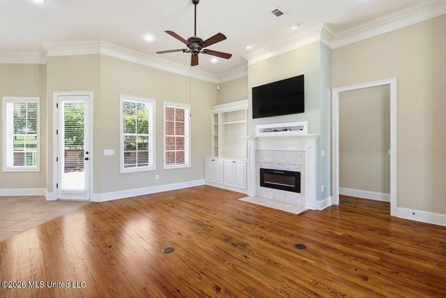 100 Grandeur Drive, Brandon, MS 39042