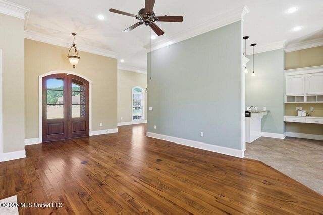 100 Grandeur Drive, Brandon, MS 39042