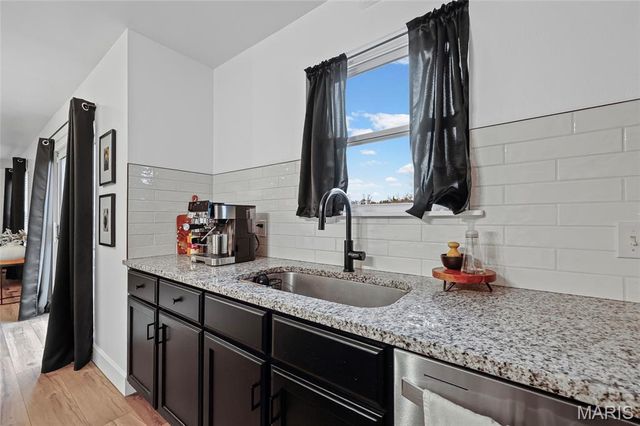 2790 Kings Crossing Drive, Barnhart, MO 63012