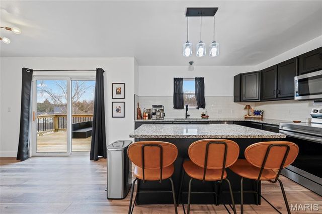 2790 Kings Crossing Drive, Barnhart, MO 63012