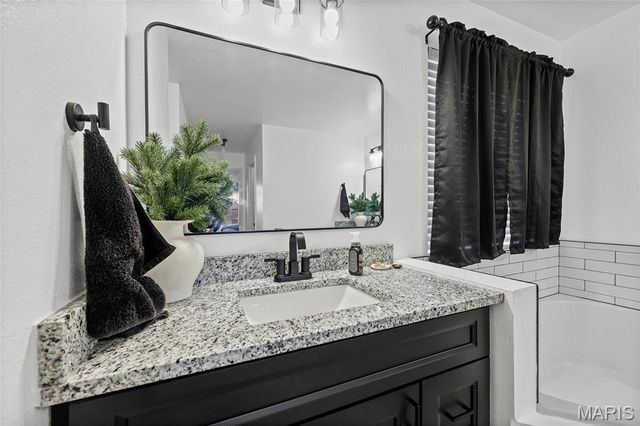 2790 Kings Crossing Drive, Barnhart, MO 63012