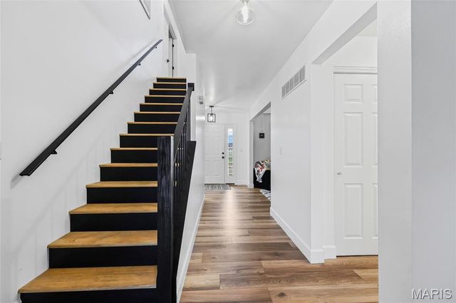 2790 Kings Crossing Drive, Barnhart, MO 63012