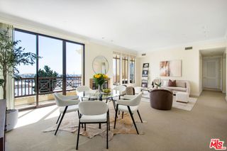 11847 Gorham Avenue 403, Los Angeles, CA 90049