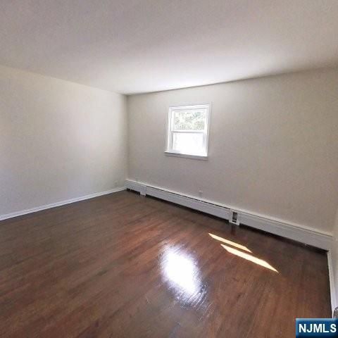 34 Wagner Avenue, Wallington, NJ 07057