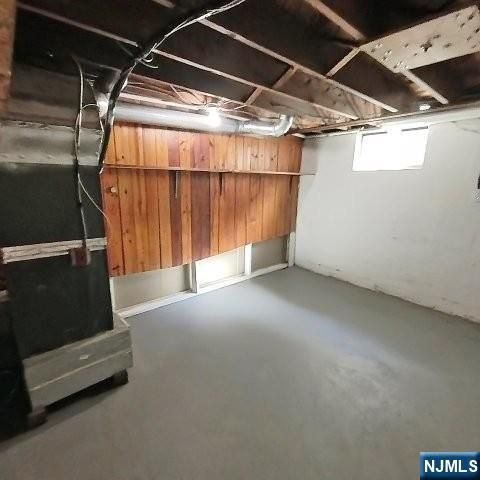 34 Wagner Avenue, Wallington, NJ 07057