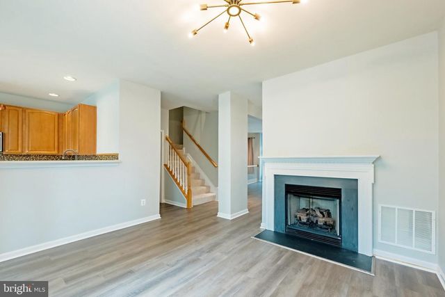 3385 BEECHCLIFF DR, Alexandria, VA 22306