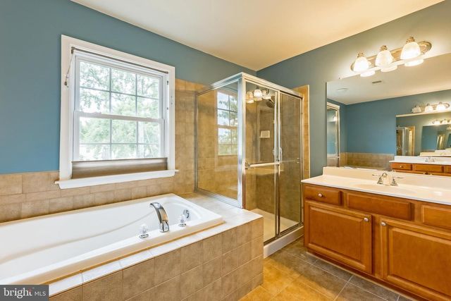 3385 BEECHCLIFF DR, Alexandria, VA 22306