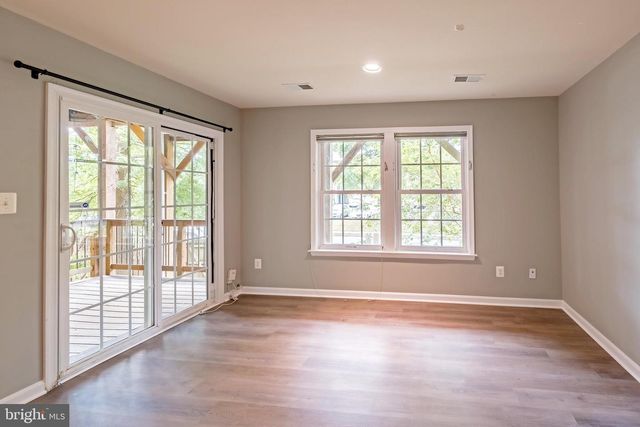 3385 BEECHCLIFF DR, Alexandria, VA 22306