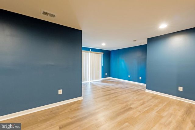 3385 BEECHCLIFF DR, Alexandria, VA 22306
