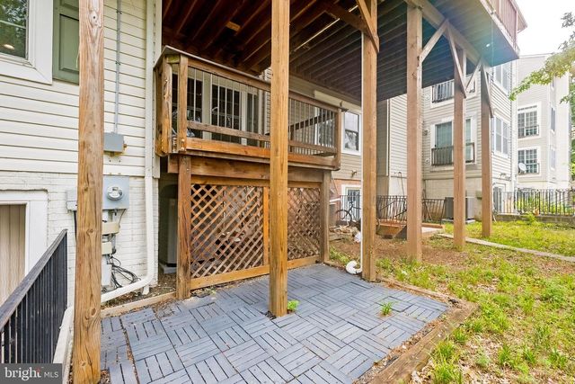 3385 BEECHCLIFF DR, Alexandria, VA 22306