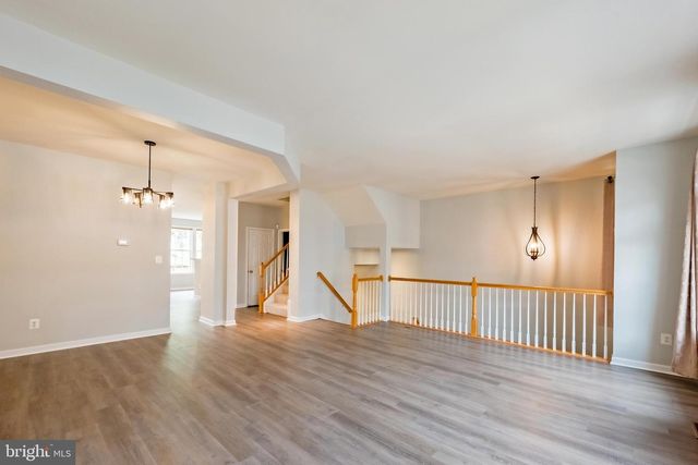 3385 BEECHCLIFF DR, Alexandria, VA 22306