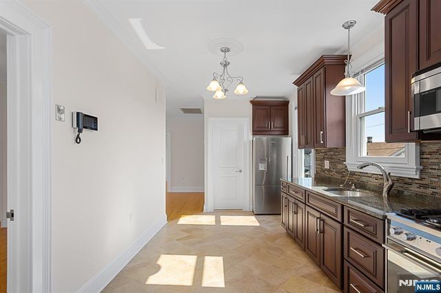 327 Lilac Lane 2, Carlstadt, NJ 07072