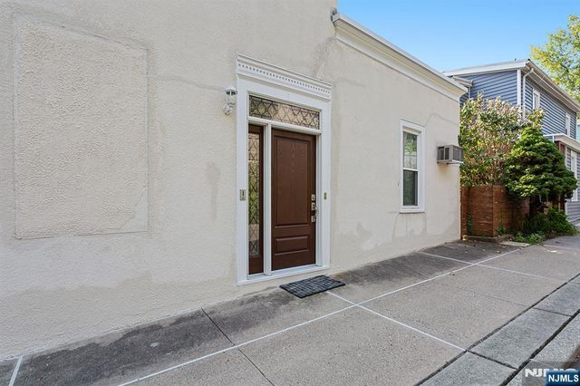 327 Lilac Lane 2, Carlstadt, NJ 07072