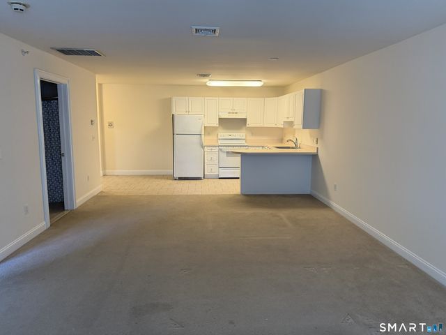 365 Westport Avenue 2E, Norwalk, CT 06851