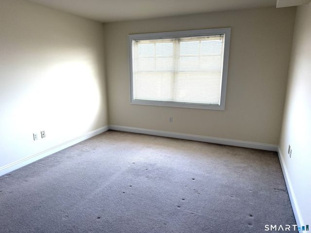 365 Westport Avenue 2E, Norwalk, CT 06851