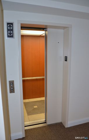 365 Westport Avenue 2E, Norwalk, CT 06851