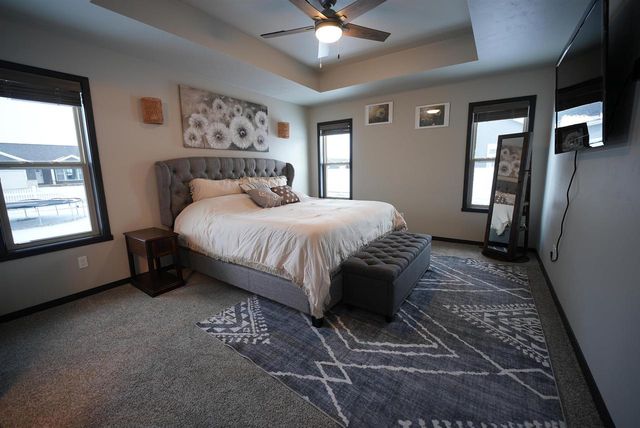 389 WILLIE MAYS CIRCLE, De Pere, WI 54115