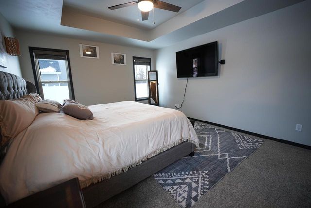 389 WILLIE MAYS CIRCLE, De Pere, WI 54115