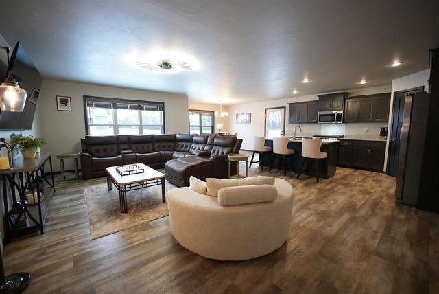 389 WILLIE MAYS CIRCLE, De Pere, WI 54115