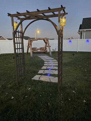 389 WILLIE MAYS CIRCLE, De Pere, WI 54115