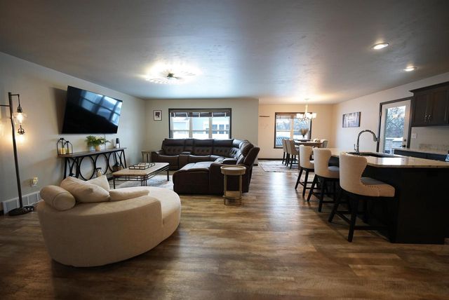 389 WILLIE MAYS CIRCLE, De Pere, WI 54115