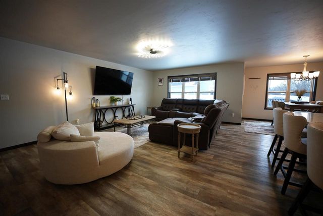 389 WILLIE MAYS CIRCLE, De Pere, WI 54115