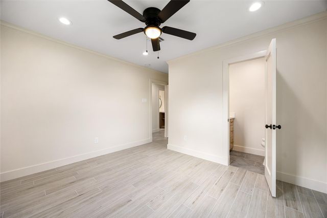 1041 Gardendale Drive, Houston, TX 77018