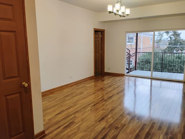 397 Alles Avenue 2, Des Plaines, IL 60016