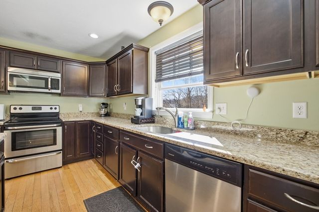 70 Frederick St, Fitchburg, MA 01420