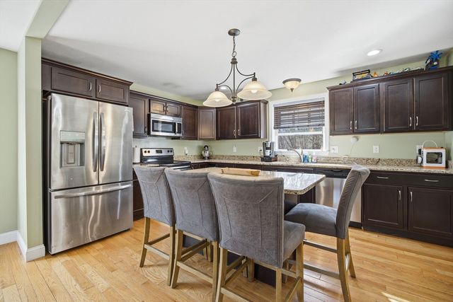 70 Frederick St, Fitchburg, MA 01420