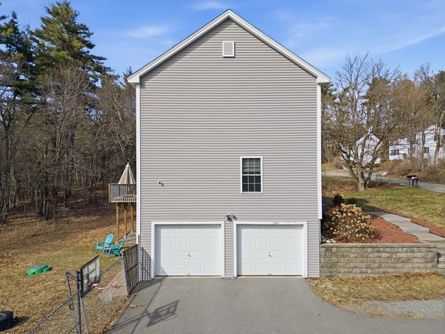 70 Frederick St, Fitchburg, MA 01420