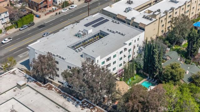 11616 Burbank Boulevard 305, North Hollywood, CA 91601