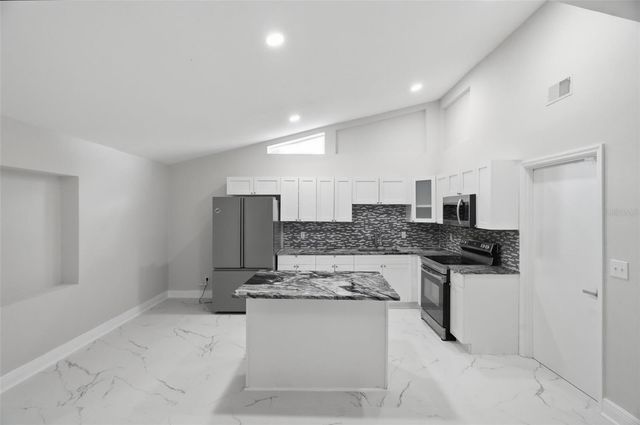 11320 PARTRIDGE DRIVE, Tampa, FL 33625