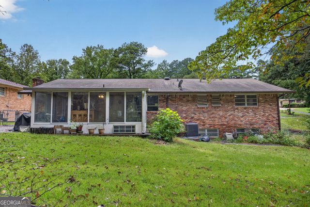 4690 Janice Drive, College Park, GA 30337