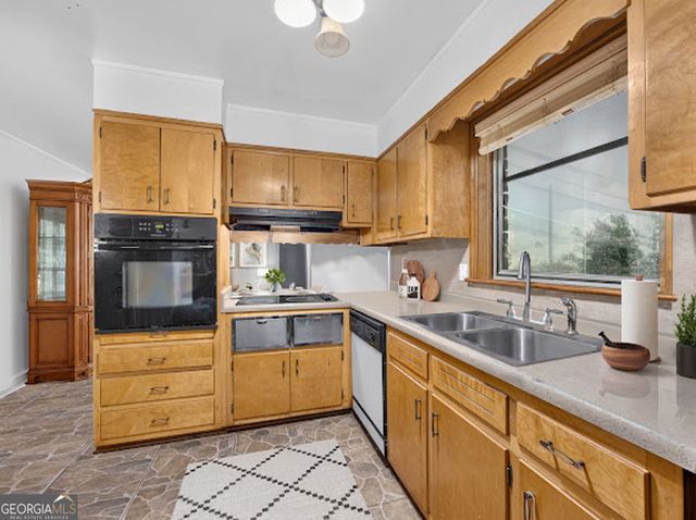 4690 Janice Drive, College Park, GA 30337