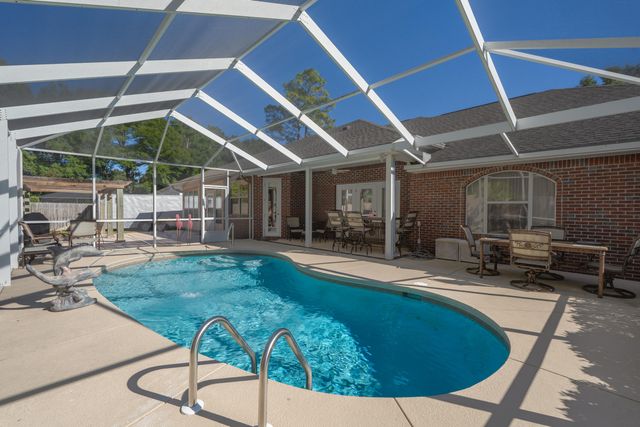 2002 Kildare Circle, Niceville, FL 32578