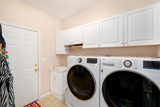 2002 Kildare Circle, Niceville, FL 32578