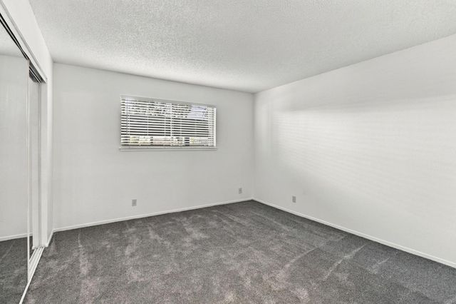 247 N capitol Avenue 168, San Jose, CA 95127