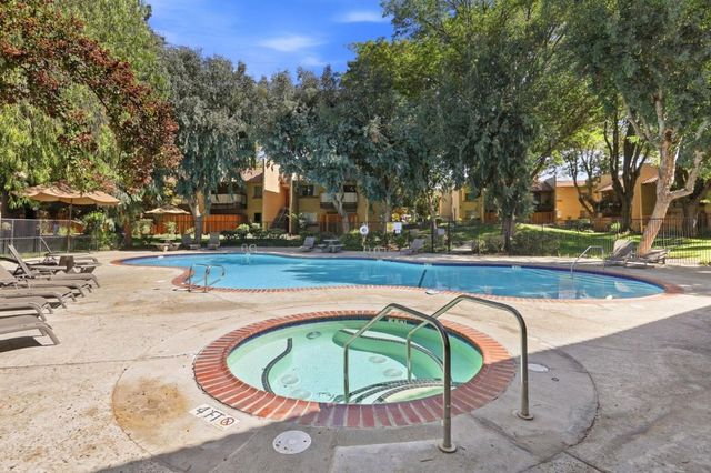 247 N capitol Avenue 168, San Jose, CA 95127