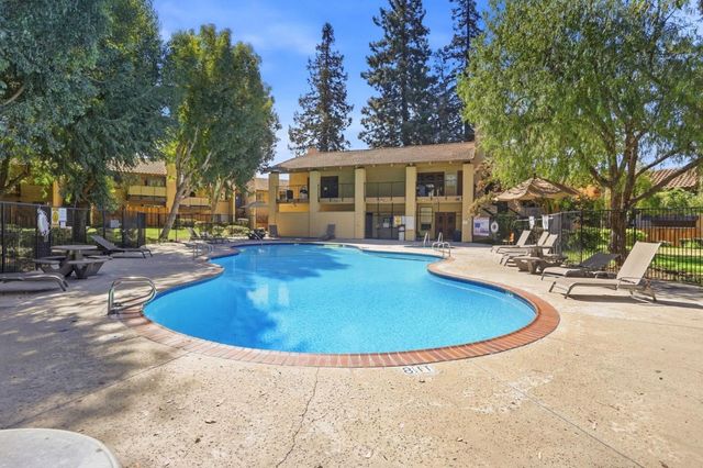 247 N capitol Avenue 168, San Jose, CA 95127