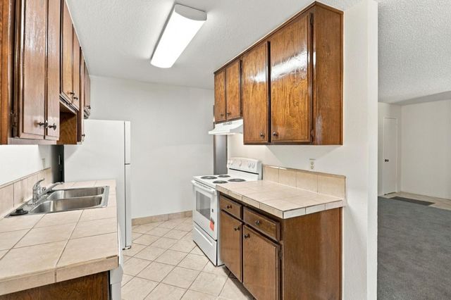 247 N capitol Avenue 168, San Jose, CA 95127