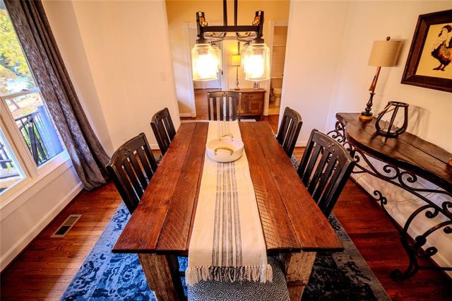 432 Westlake NW Drive, Marietta, GA 30064